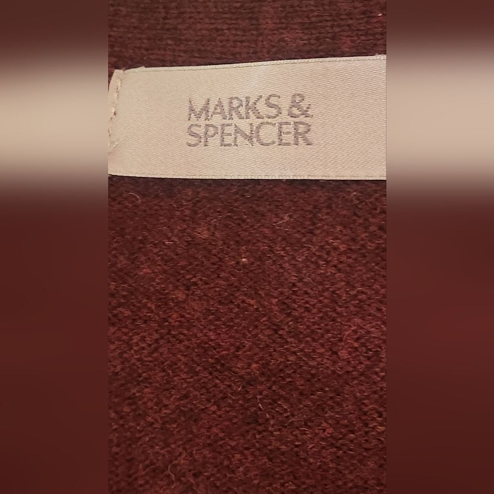 Marks&Spencer M Burgundy 100% LAMBSWOOL Pockets Lslv Buttons Up Men's Cardigan - Picture 4 of 8